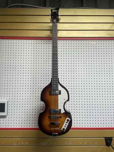 HOFNER B-BASS HI SERIES ELECTRIC BASS GUITAR W-HARDSHELL CASE