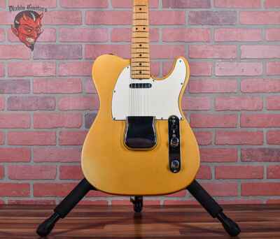 Fender Vintage Telecaster Blonde 1968 w / OHSC (Refret)