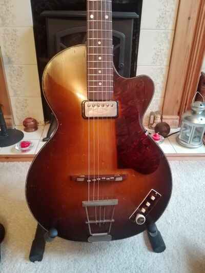 Hofner 1962 Club40