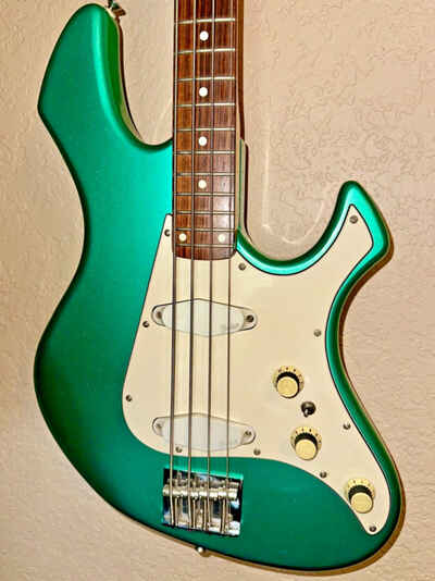 Fender PERFORMER Bass Guitar 1985 Emerald Mist MIJ