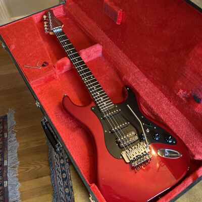 Focus 3000 by Kramer Candy Apple Red Electric Guitar + hard case 1980s