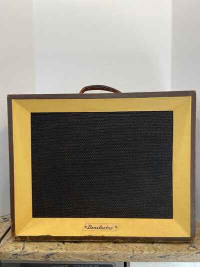 Rare Vintage Danelectro Challenger Series D Model 89 Tube Guitar Amp 15" Speaker