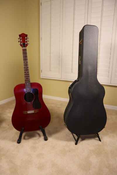 Guild D-25 Cherry Vintage Acoustic 1978