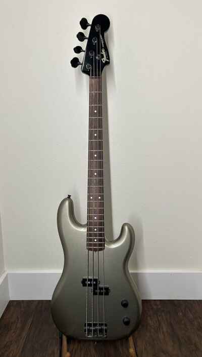 Fender Squier Precision Bass MIJ, E Series Boxer, 1984-1987