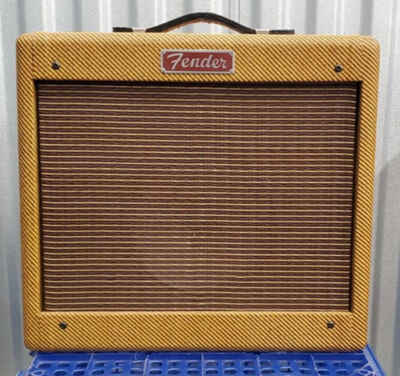 1955-1964 Fender Champ Amplifier Cabinet. Narrow Panel. With 8 inch Jensen Spkr