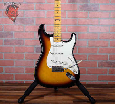 Fender Pre-CBS Stratocaster 3-Tone Sunburst 1957 w / OHSC (Refin / Refret)