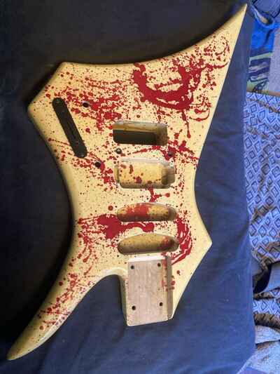 1985 Washburn HM-5V Blood Splatter