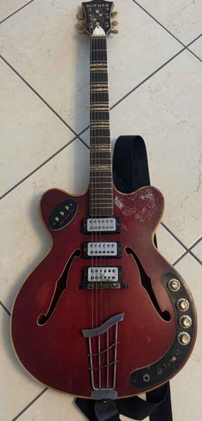 Gitarre Höfner 4575 aus den 1960 er Jahren