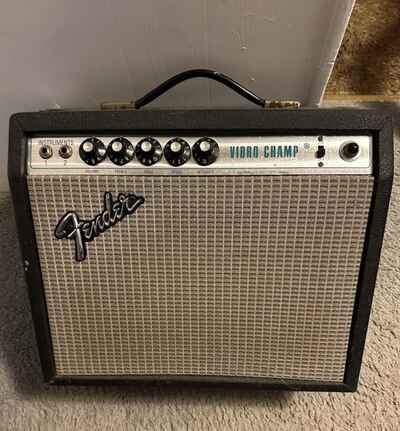 Vintageaxe 1973 Fender Vibro-Champ