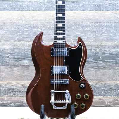 1973 Gibson SG Standard with Bigsby Tailpiece Walnut Finish El. Guitar w / Case