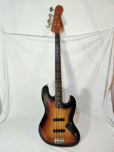 Squier jv Jazz Bass Japan vintage 1983 Sunburst - Vintage