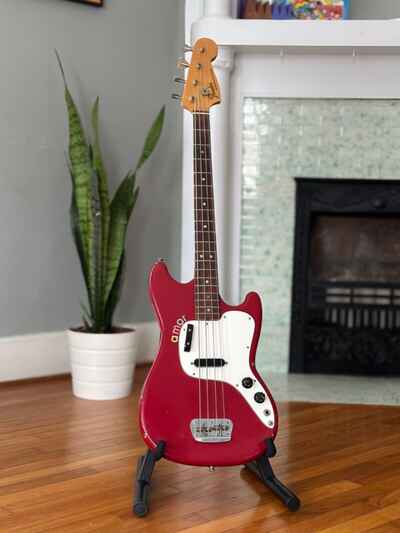 1971 Fender Musicmaster Bass - Vintage Short Scale, Dakota Red