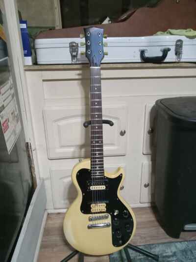 Early 1980s Gibson Sonex 180 Deluxe