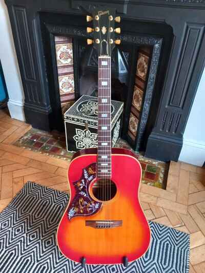 Gibson Hummingbird Custom 1979 acoustic guitar left-handed