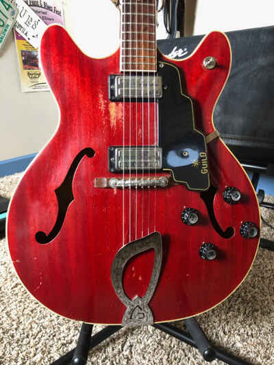 1967 Guild Starfire IV Semi-Hollowbody Electric Guitar w /  Original Case.  VG+