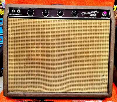 VINTAGE 60s Fender Princeton Brown Panel Tube Amp