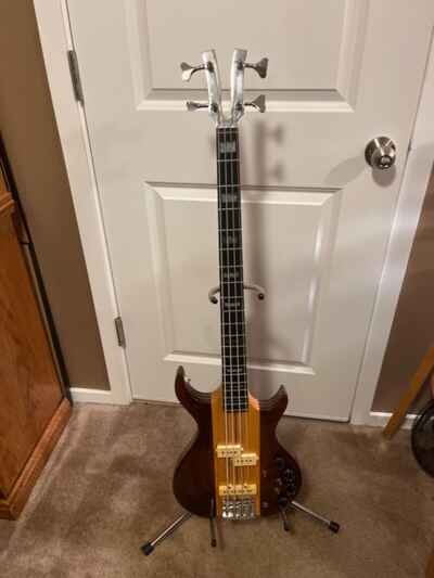 1980 Kramer DMZ 6000B Bass  w / hard shell case mint condition original owner