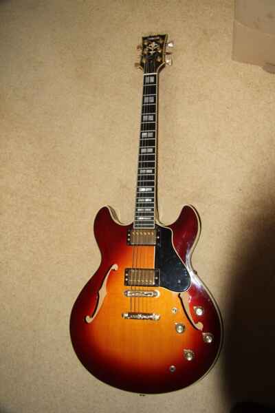 YAMAHA - SA-2000S GUITAR SUN BURST. 1980. NEVER PLAYED PROFFESSIONALY.