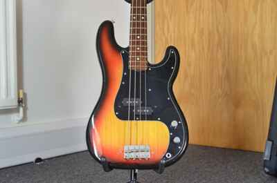 Fender Precision Bass 1976 Sunburst with Rosewood Fretboard