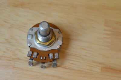 Vintage 1966 CRL Centralab 500k Potentiometer 1346645 solid shaft Linear taper