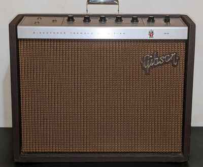 Vintage 1962 Gibson GA 8T Discoverer Tremolo Tube Amp.  #430071  A Real Beauty!