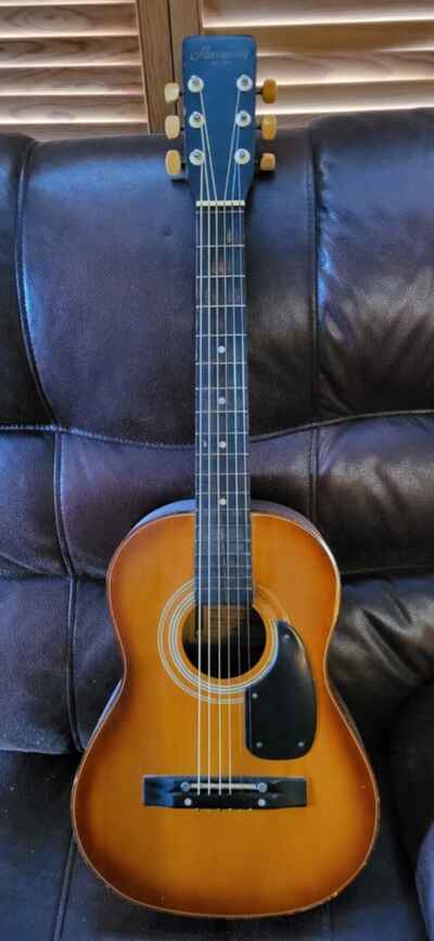 Vintage HARMONY 3 / 4 Scale Acoustic Guitar