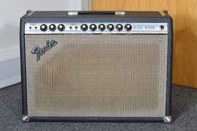 Fender Deluxe Reverb 2-Channel 22-Watt 1x12" Guitar Combo 1979