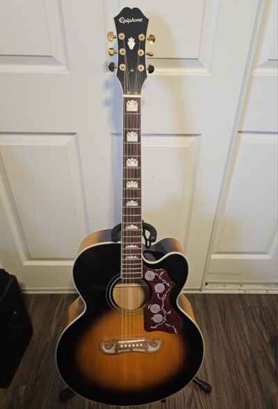 Epiphone J-200 EC Studio With Case