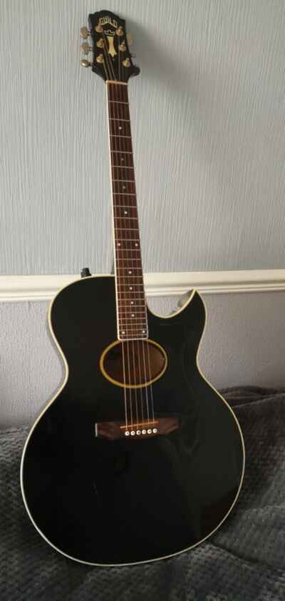 80s  /  90s Guild F-45CE USA Electro Acoustic guitar + CASE - cutaway 24frets