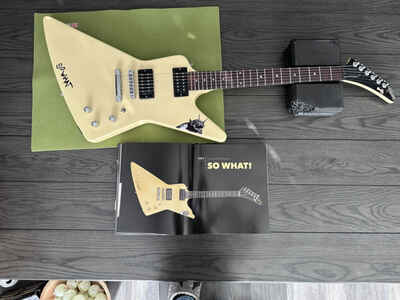 1985 OG White Gibson Explorer. HETFIELD METALLICA