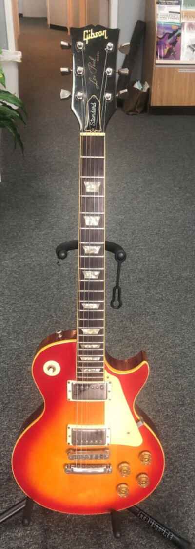 1979 Gibson Les Paul Standard With Protector Case