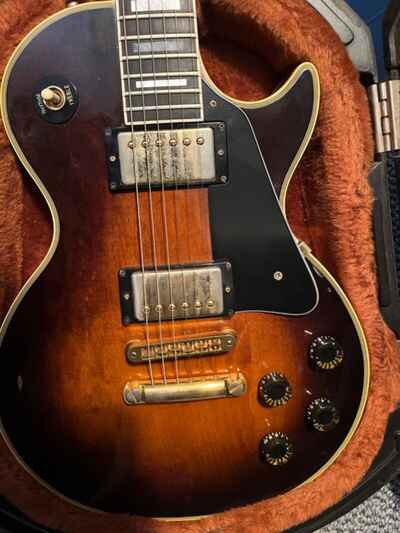 1982 Gibson Les Paul Custom Sunburst, mint condition, heavy duty case