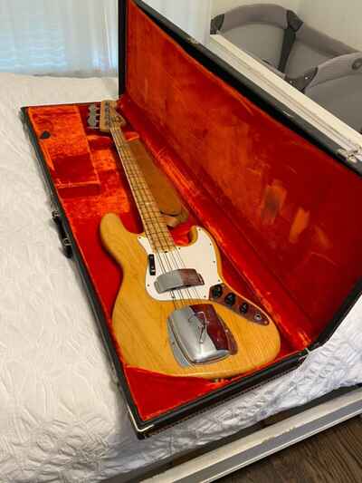 American Vintage Fender Jazz Bass - Natural Finish 1975