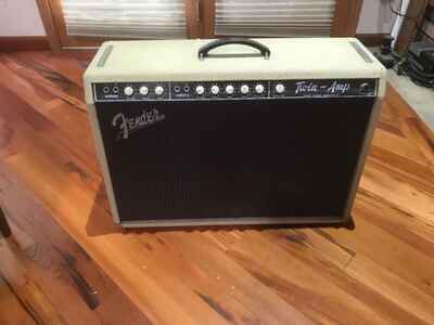 FENDER TWIN AMPLIFIER 1962 ORIGINAL IN BEAUTIFUL CONDITION