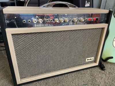 1965 Airline 62-9026a Guitar Amp