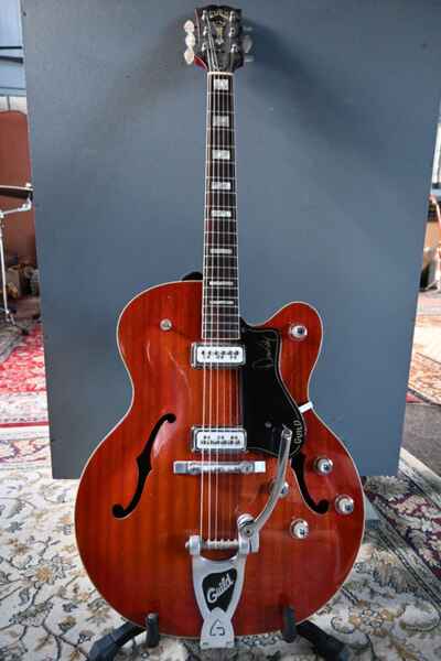 Vintage and rare Guild DE-400 Duane Eddy 1963