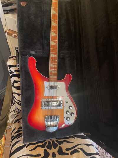 Rickenbacker 4001 Bass guitar 1980