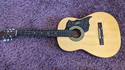 Vintage KAY K320 acoustic guitar (needs new strings and repair to saddle / bridge)