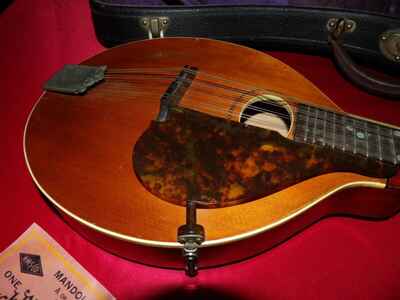 Gibson 1916 Mandolin Style A w /  Case Extras 1-owner