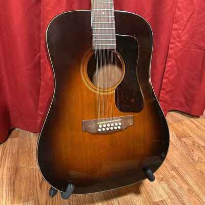 1983 Guild D212-SB 12-String Acoustic Guitar Sunburst w /  OHSC USA