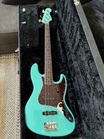 Fender American Vintage II ?66 Jazz Bass Guitar-Mint- Seafoam Green