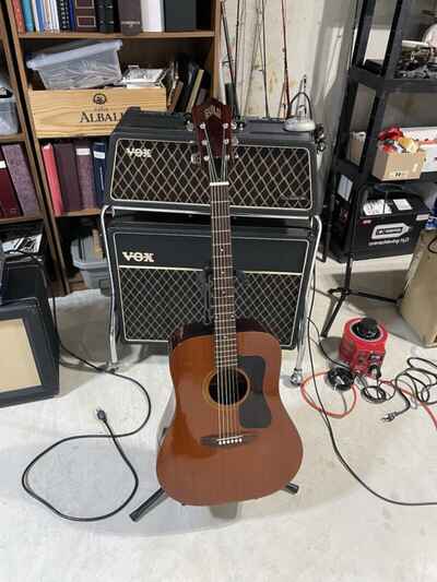 1971  guild acoustic guitar d25