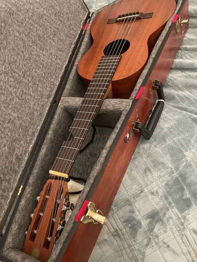 Vintage handmade guitar acoustic Coffin Case Martin & Gibson string Master built