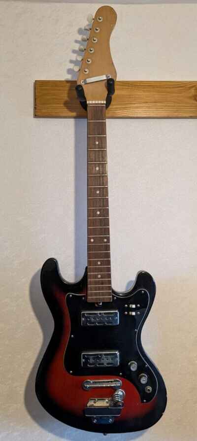 TEISCO  /  RAVER  Electric Guitar Vintage 1960