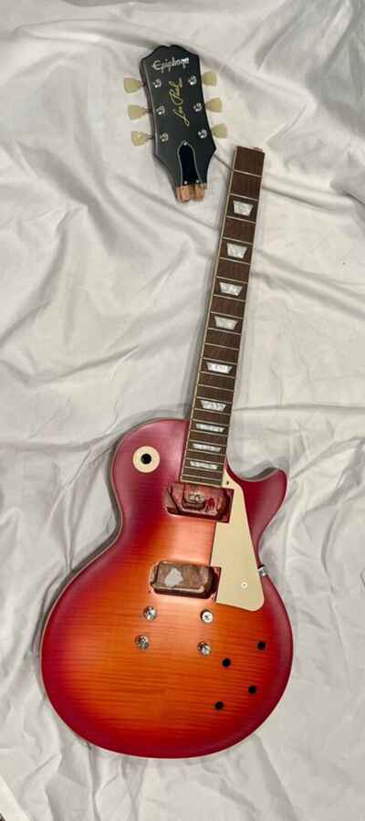 Epiphone 1959 Les Paul Standard - (BROKEN HEADSTOCK and NO ELECTRONICS)