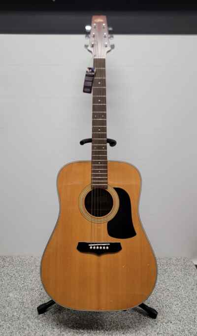 Aria LW10 6-String Acoustic Guitar