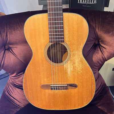 Martin 1960 00-18G Nylon String Classical Acoustic Guitar w /  Case (Pre-Owned)