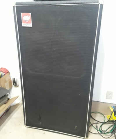 VINTAGE AMPEG 810 BASS CABINET SPEAKER(altered) 400 watt