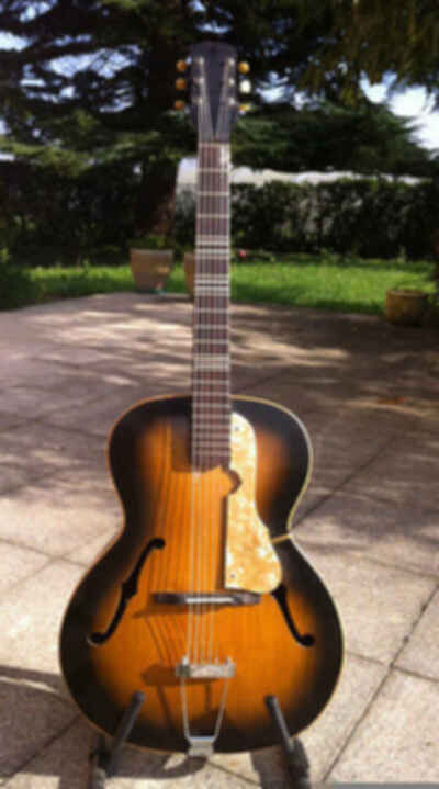 Guitare de Jazz Vintage  An 50