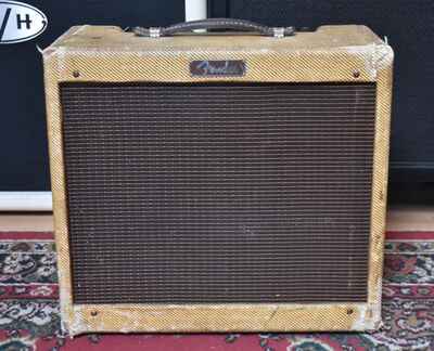 1960 Fender Princeton 5F2-A Narrow Panel Tweed Amplifier